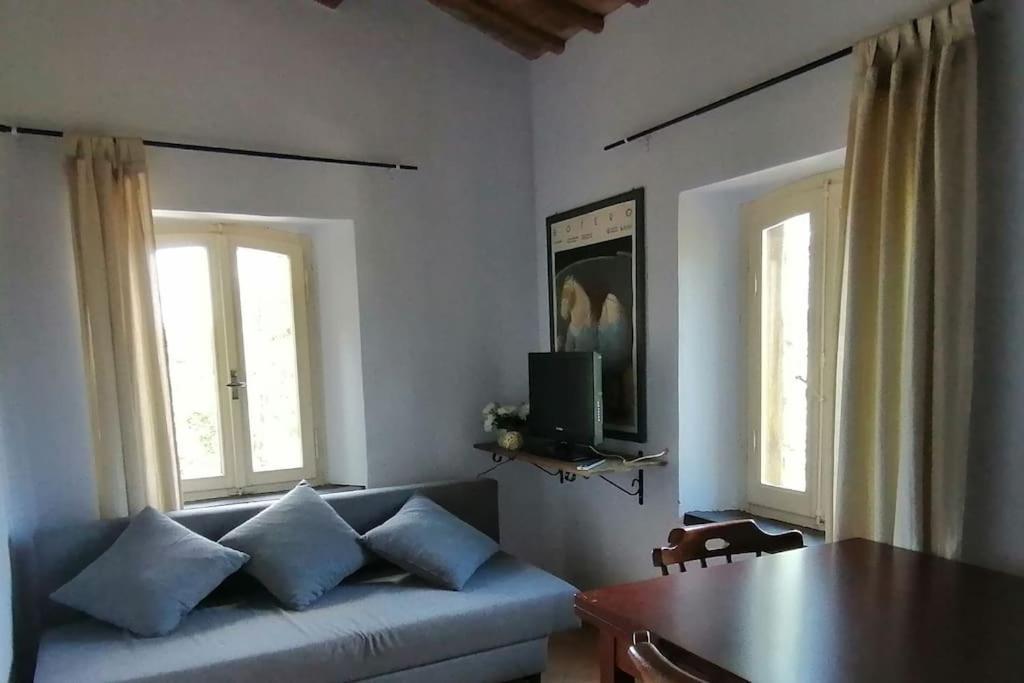 Villa Casale San Teodoro - Mondaino Rn Exterior foto